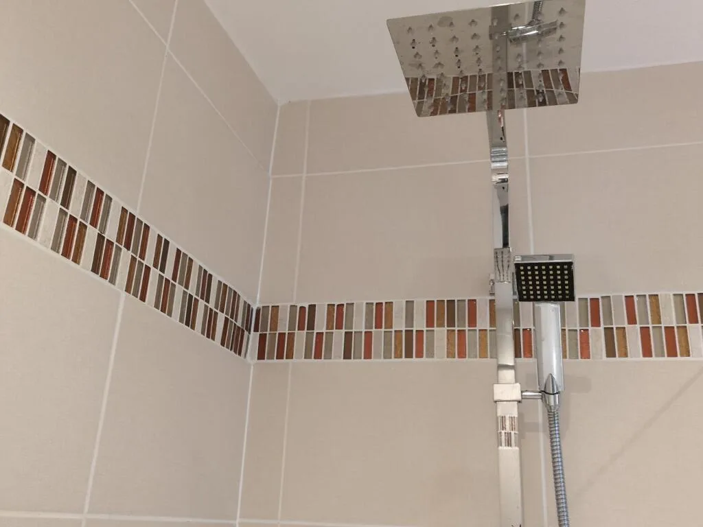 6 bedroom terraced house for rent