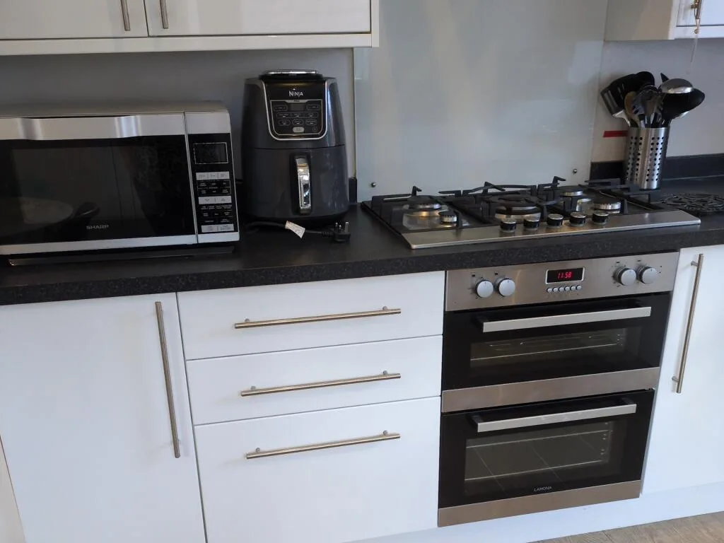 6 bedroom terraced house for rent
