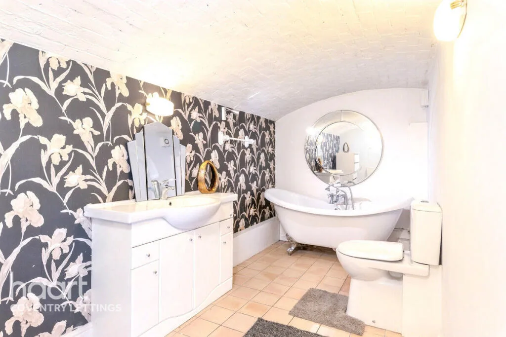 2 bedroom apartment for rent