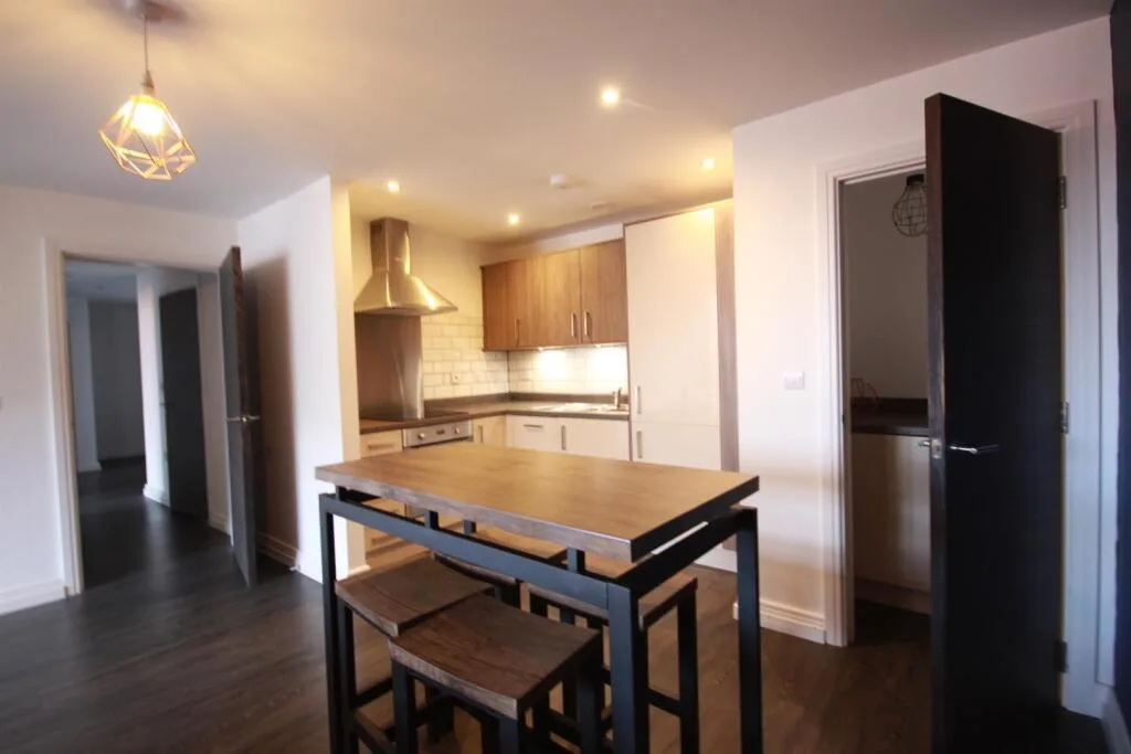 2 bedroom apartment for rent