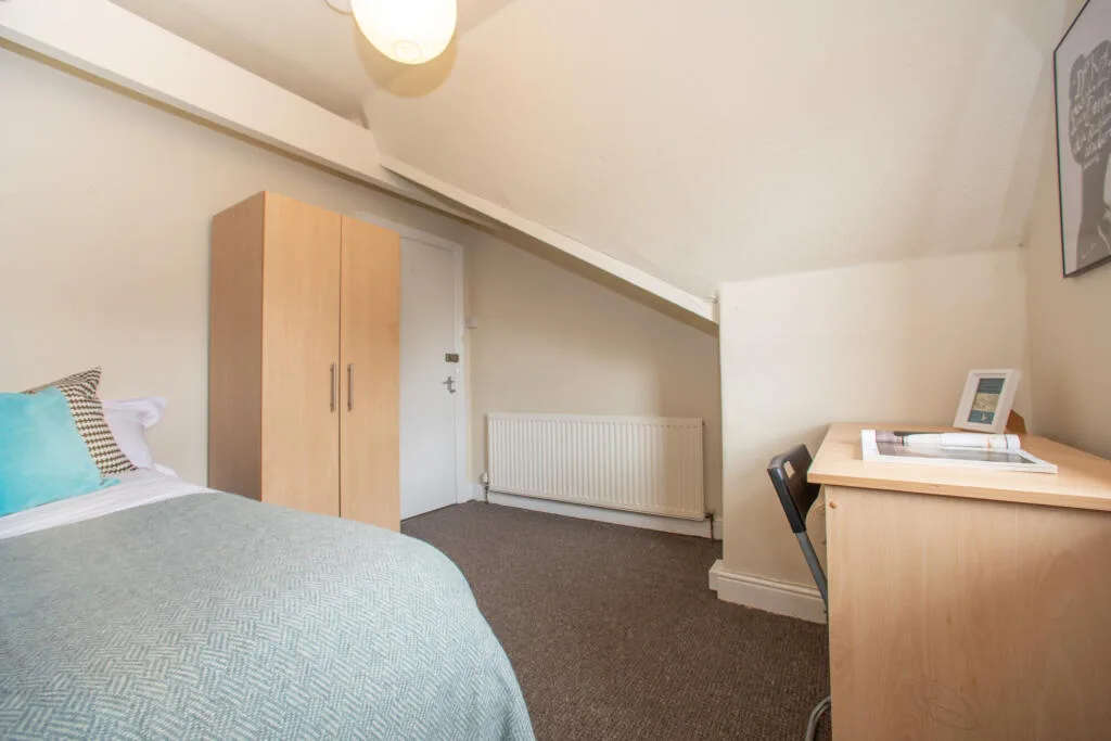 4 bedroom terraced house for rent