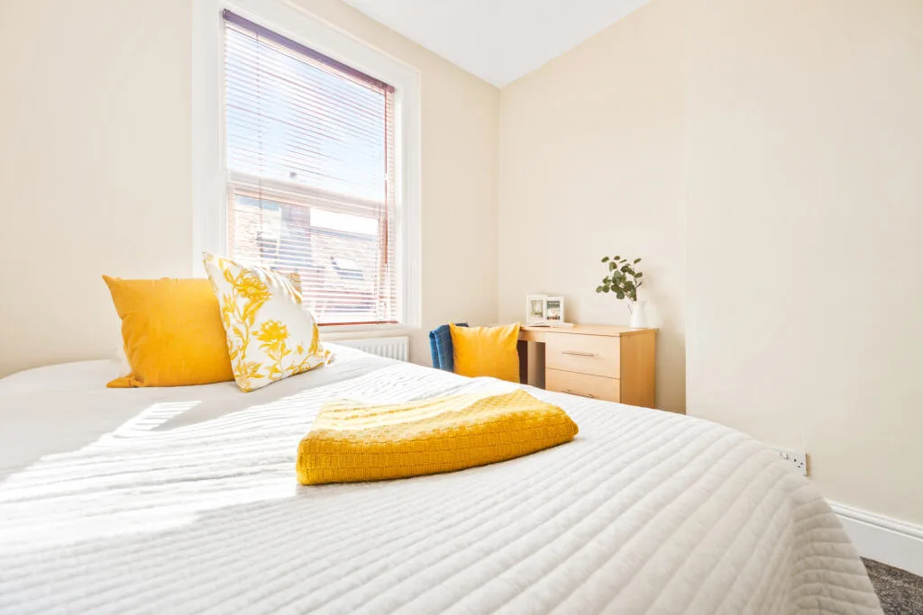 6 bedroom terraced house for rent