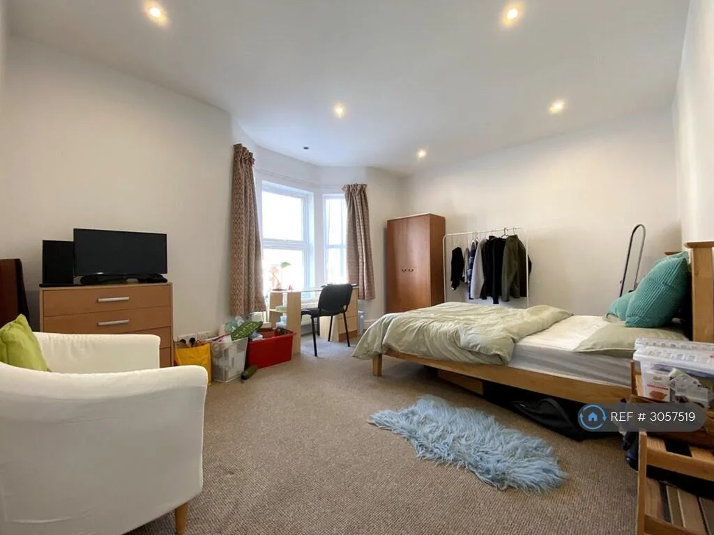 4 bedroom terraced house for rent
