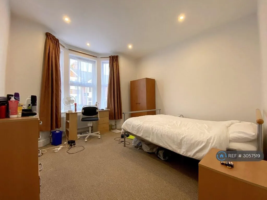 4 bedroom terraced house for rent