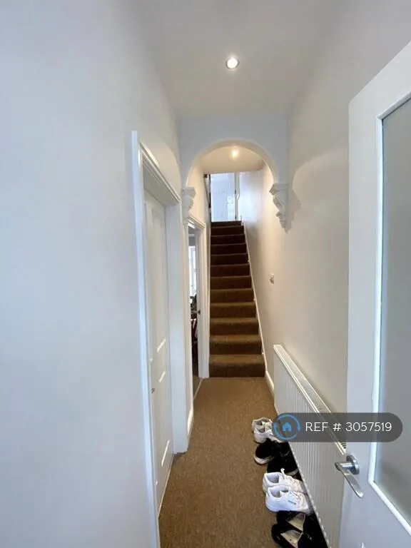 4 bedroom terraced house for rent