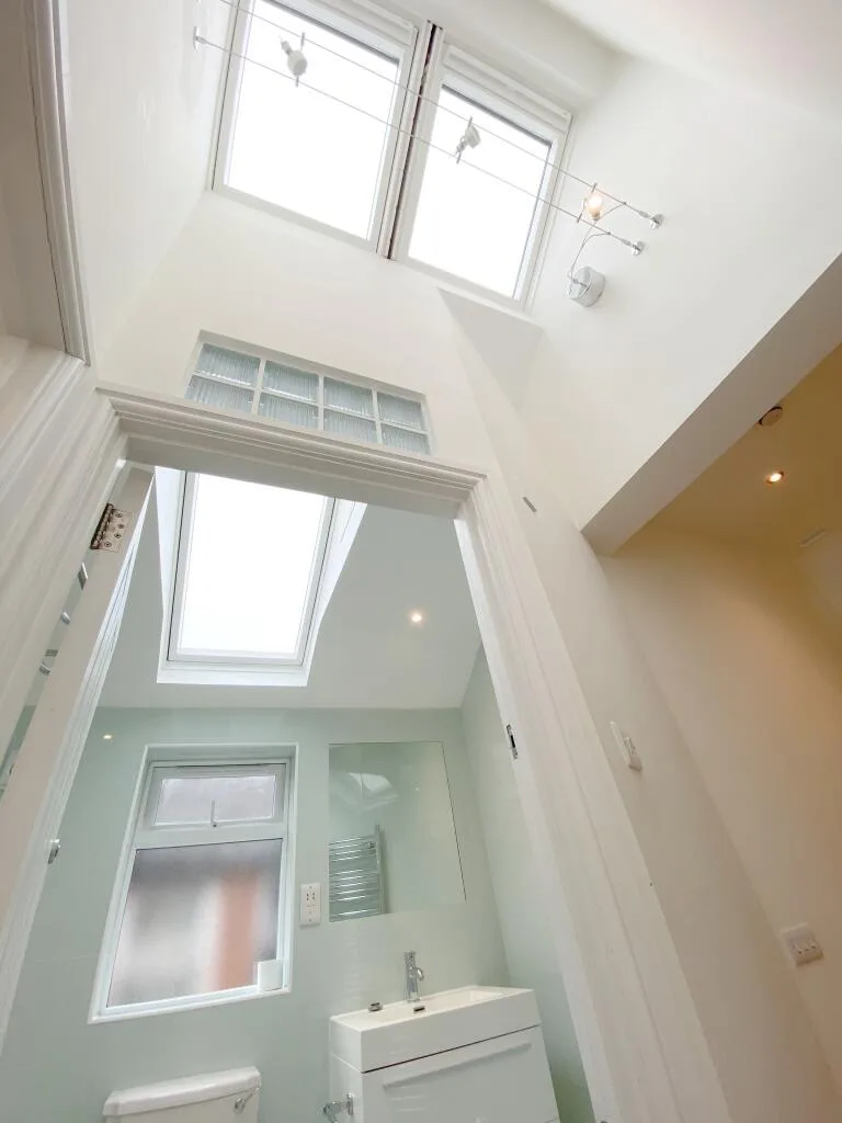 6 bedroom terraced house for rent