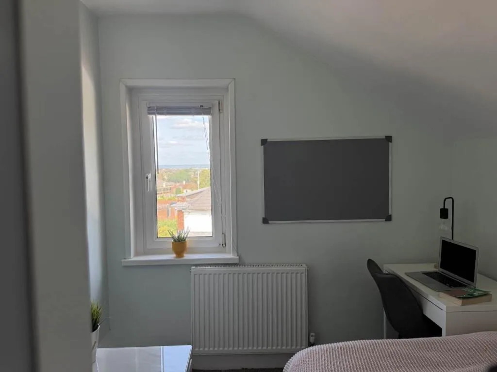 6 bedroom house for rent