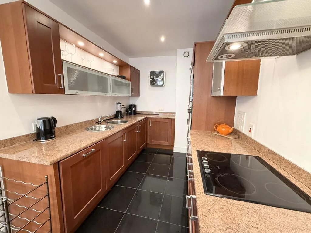 2 bedroom house for rent