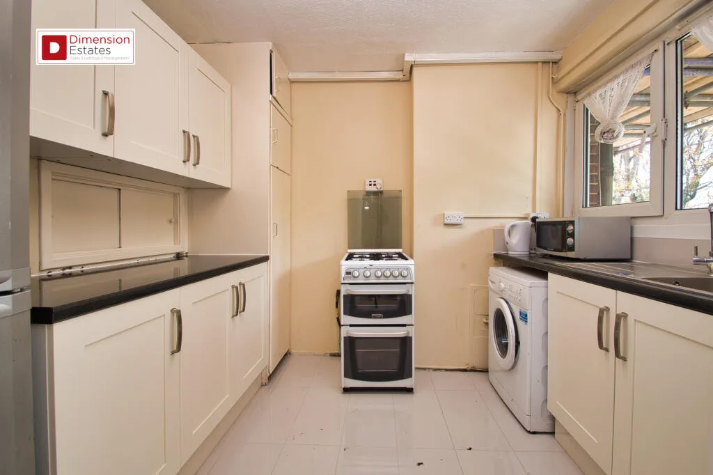 3 bedroom maisonette for rent