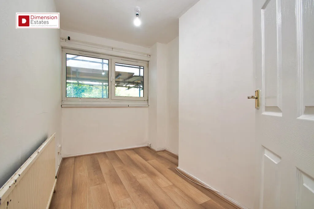 3 bedroom maisonette for rent