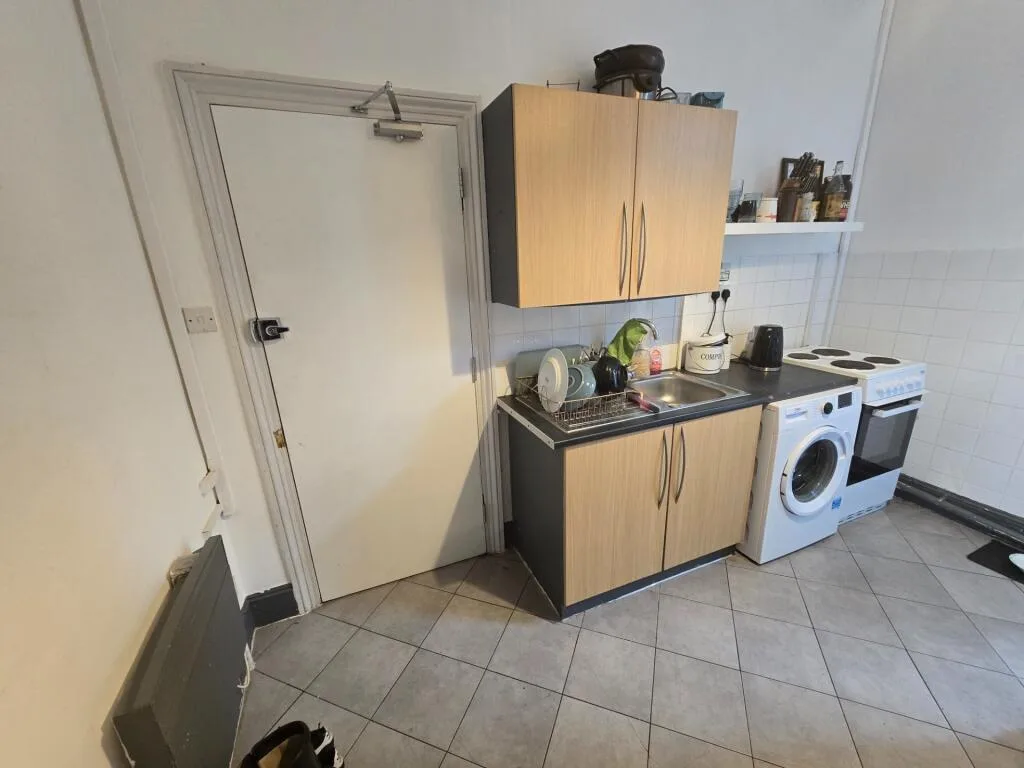 Studio flat for rent
