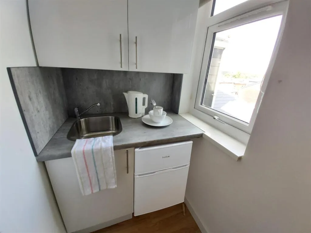 Studio flat for rent