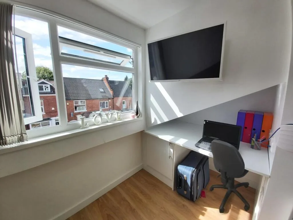 Studio flat for rent