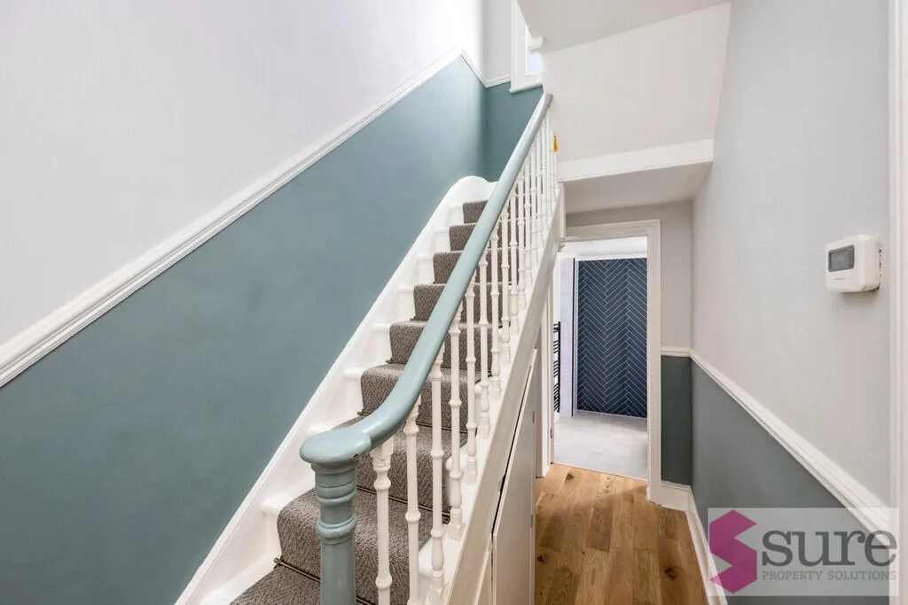 2 bedroom maisonette for rent