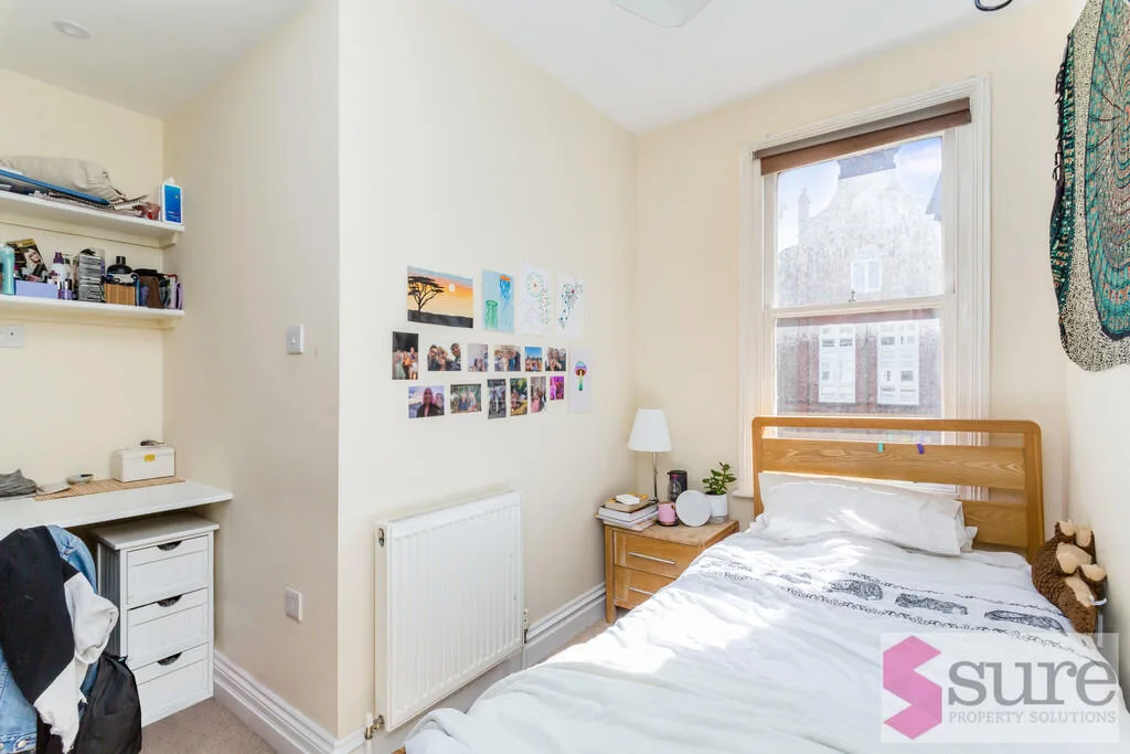 1 bedroom maisonette for rent