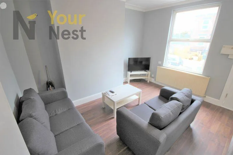 4 bedroom terraced house for rent