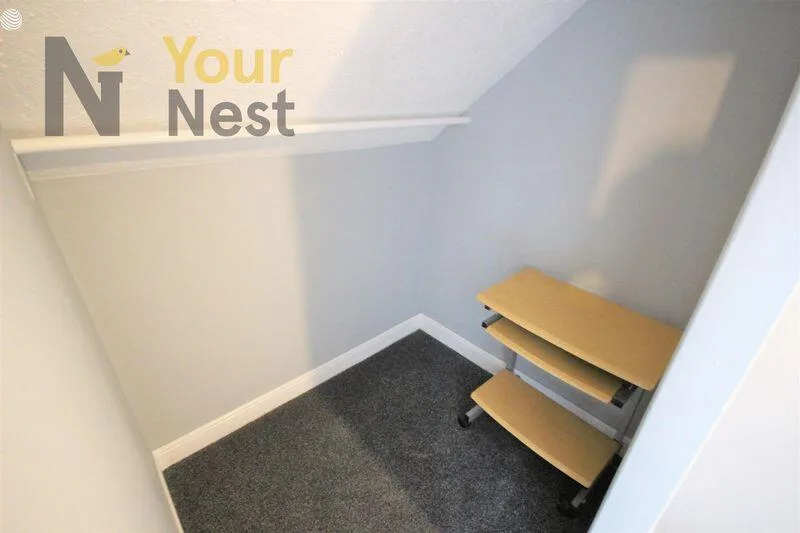 4 bedroom terraced house for rent