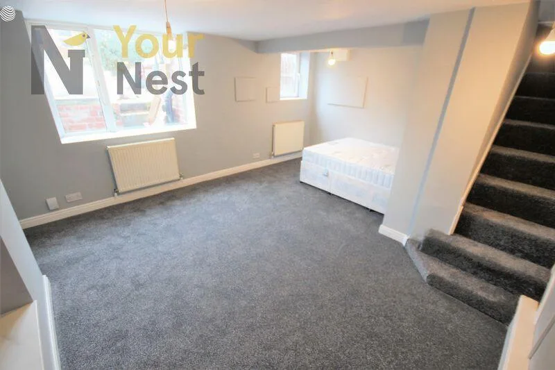 4 bedroom terraced house for rent