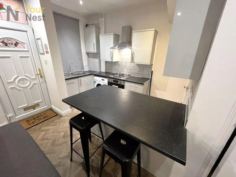 4 bedroom detached house for rent