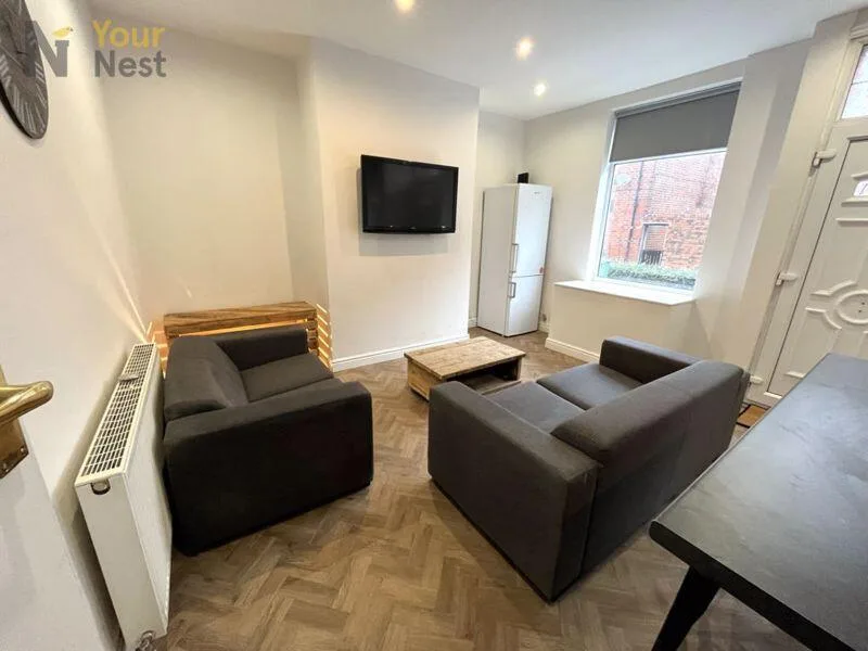 4 bedroom detached house for rent