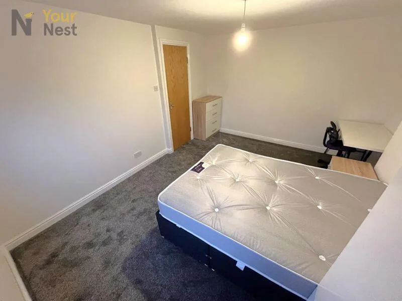 4 bedroom detached house for rent