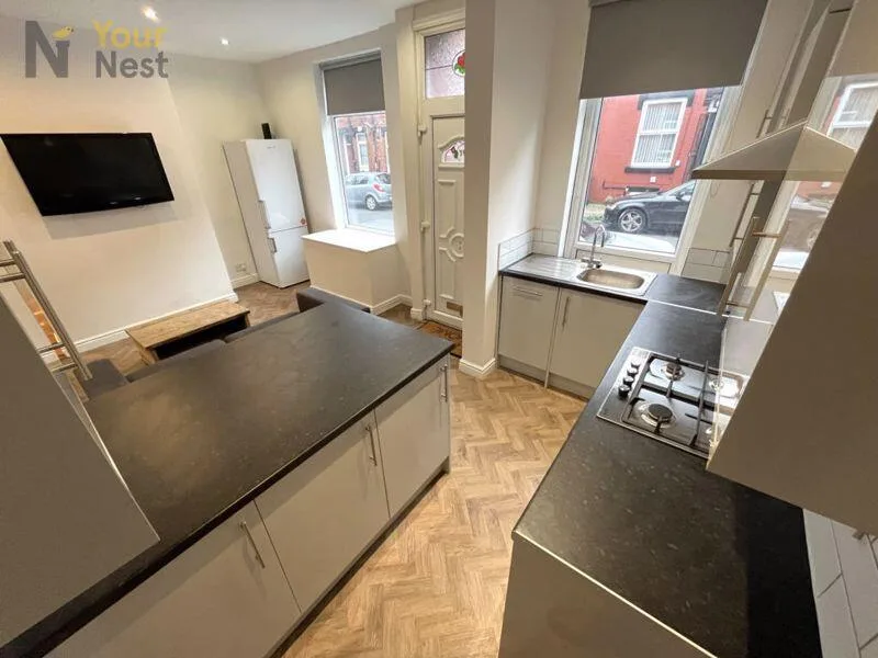 4 bedroom detached house for rent