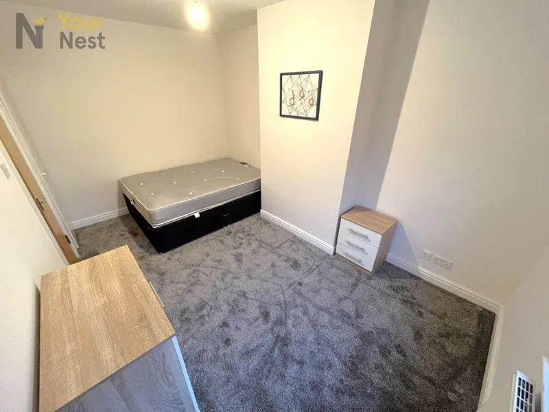 4 bedroom detached house for rent