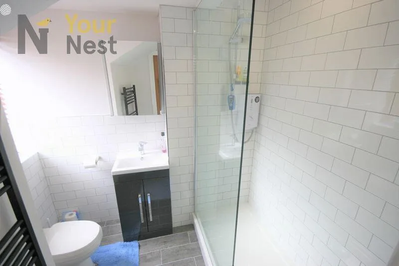 4 bedroom flat for rent