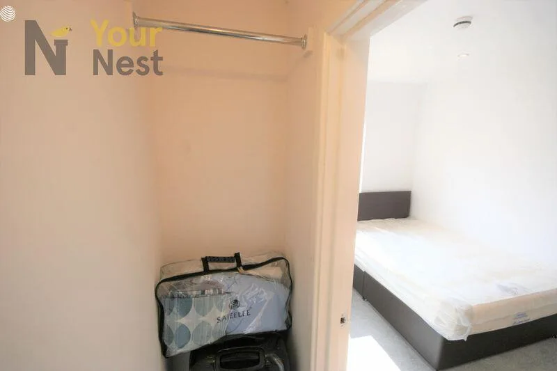 4 bedroom flat for rent