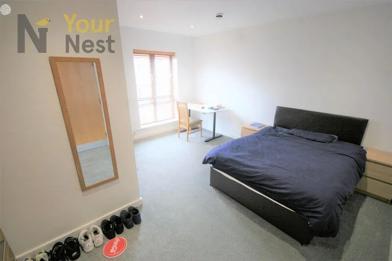 4 bedroom flat for rent