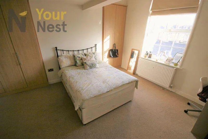 4 bedroom terraced house for rent