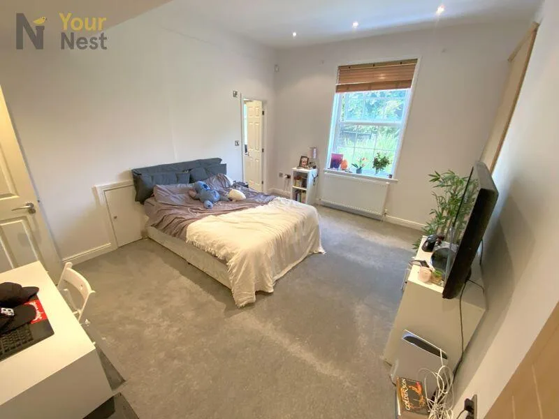4 bedroom terraced house for rent