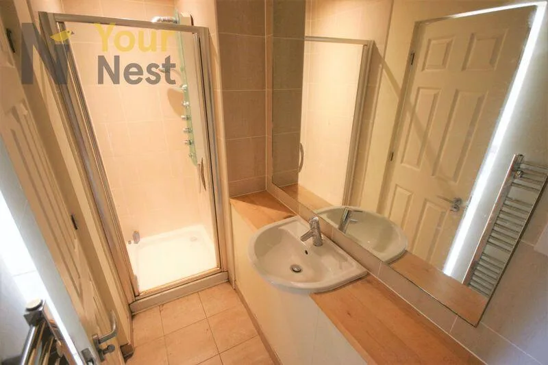 4 bedroom terraced house for rent
