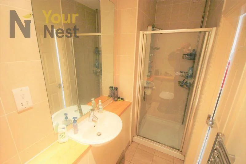 4 bedroom terraced house for rent