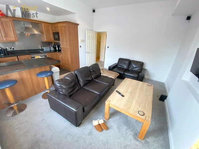 4 bedroom terraced house for rent