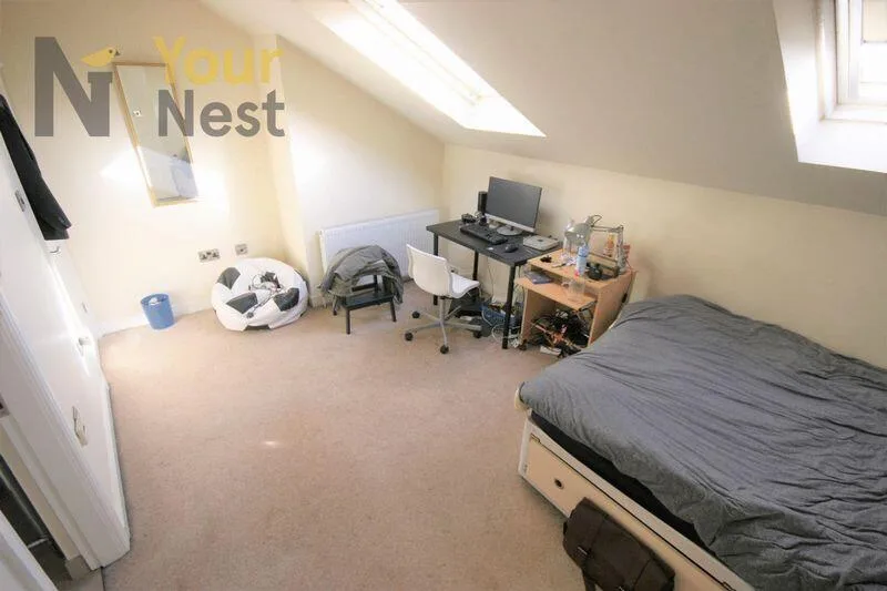 4 bedroom terraced house for rent