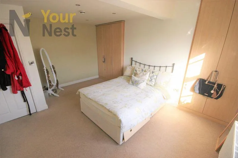 4 bedroom terraced house for rent