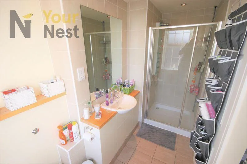 4 bedroom terraced house for rent