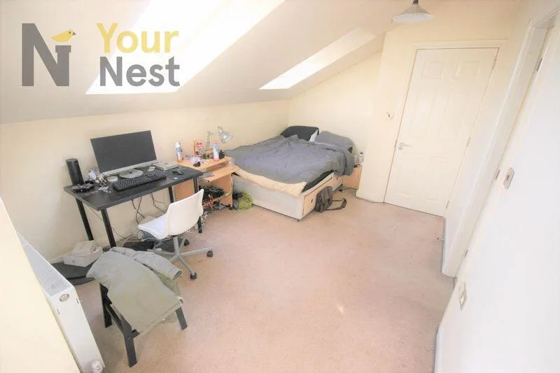 4 bedroom terraced house for rent