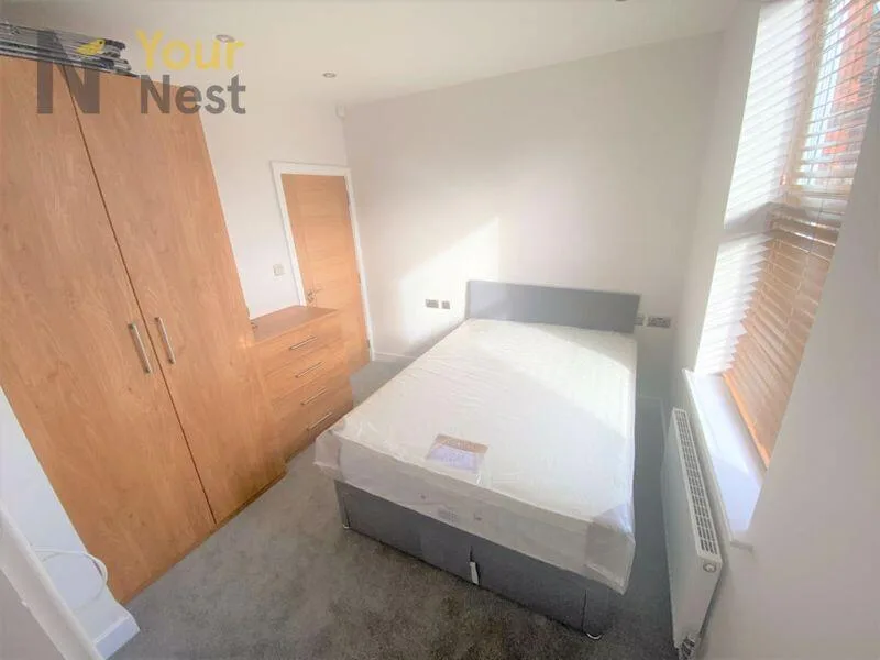 4 bedroom terraced house for rent