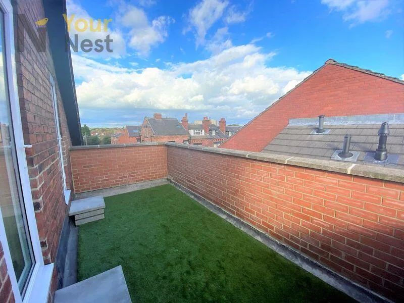 4 bedroom terraced house for rent