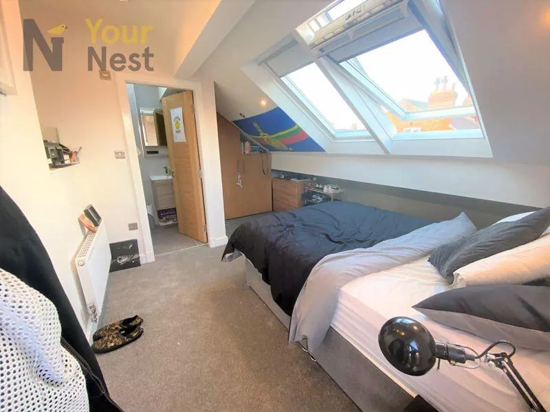 4 bedroom terraced house for rent