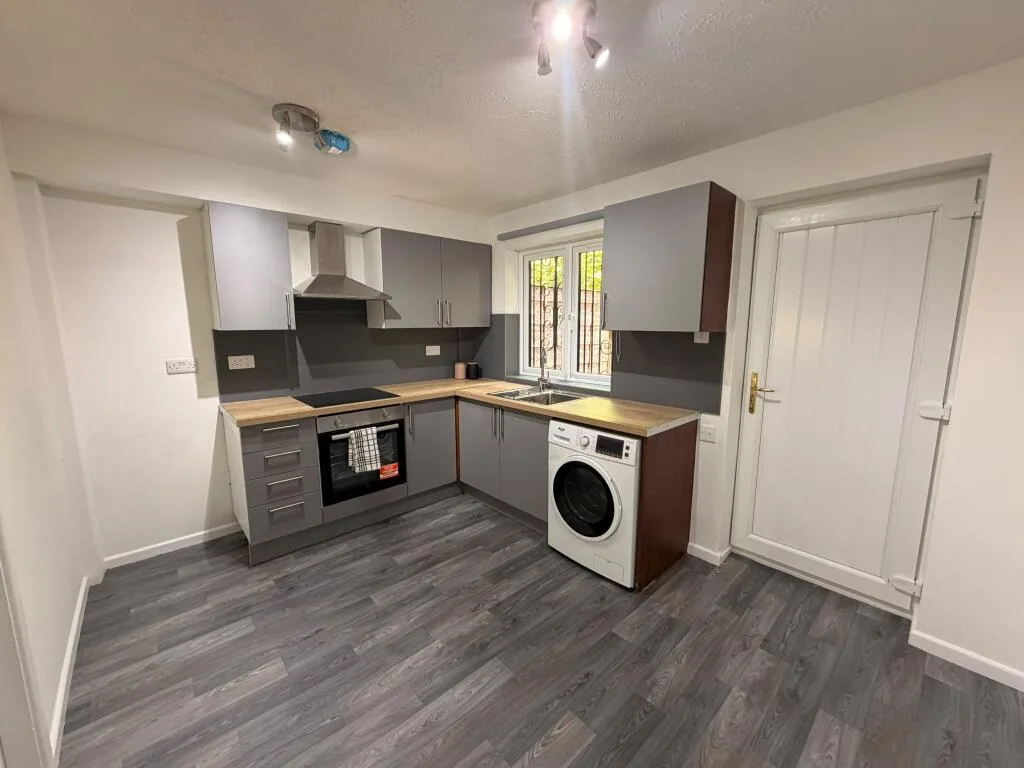 2 bedroom terraced house for rent