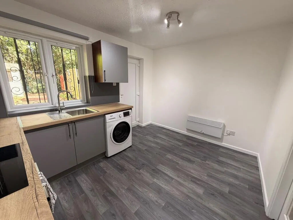 2 bedroom terraced house for rent