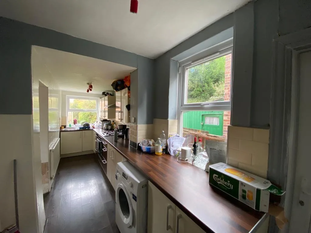 3 bedroom semi-detached house for rent