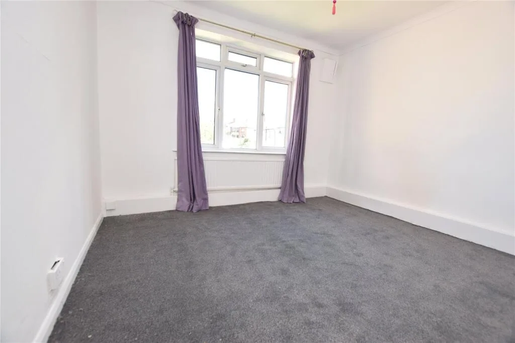 3 bedroom semi-detached house for rent