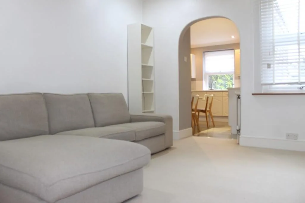 2 bedroom flat for rent