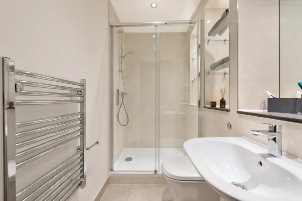 3 bedroom flat for rent
