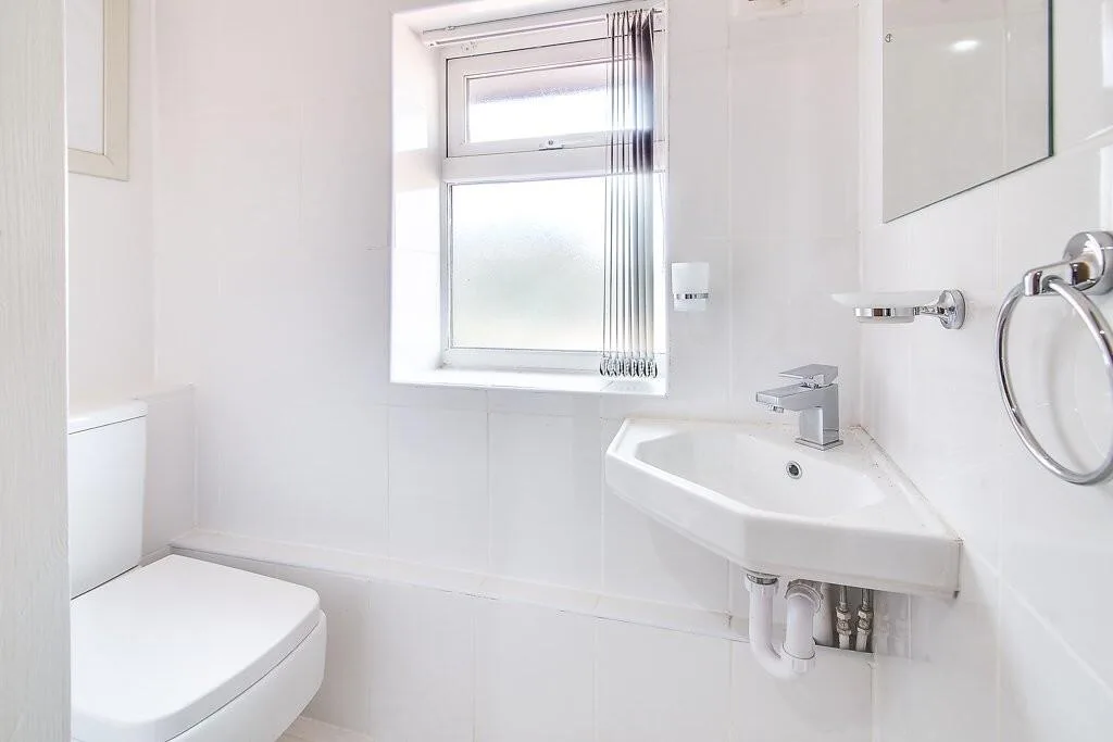 1 bedroom detached house for rent