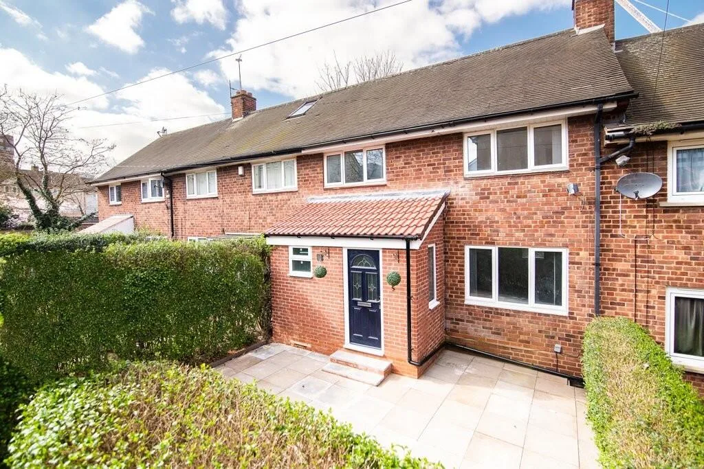 1 bedroom detached house for rent